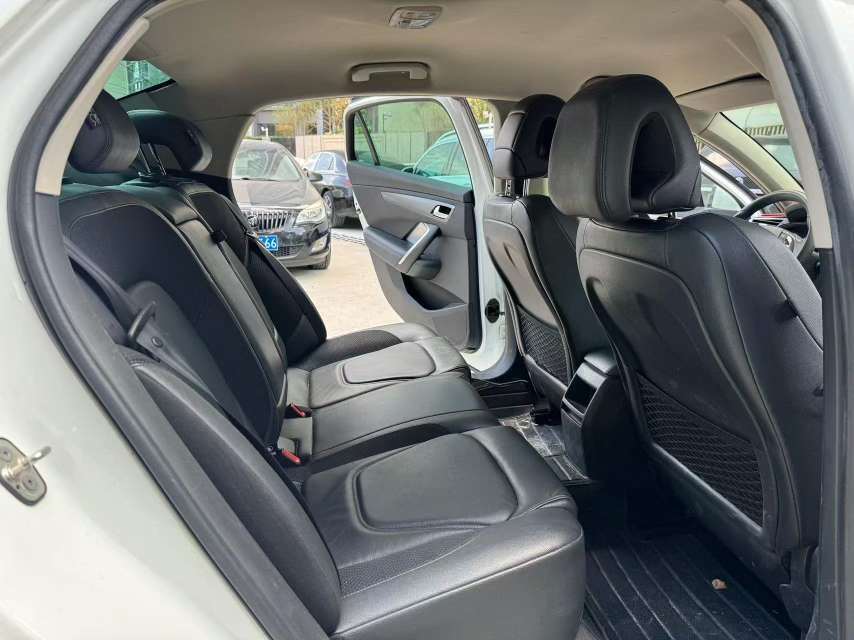 DS 5LS 30THP 1.6T Automatic Non-Sunroof Fashion Edition 8