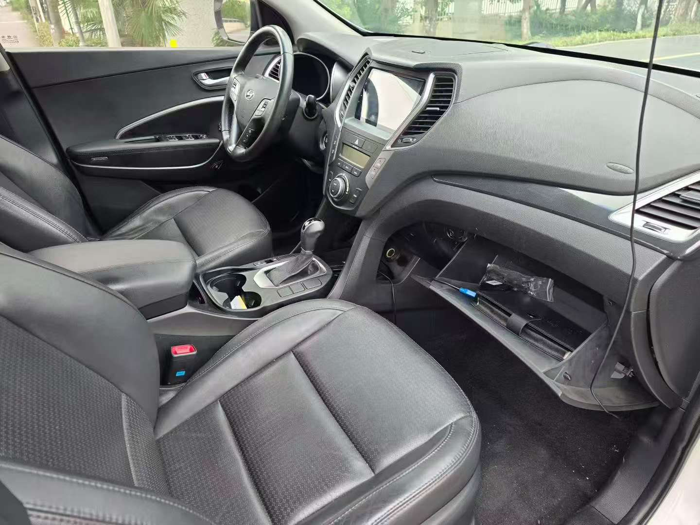 Hyundai Santa Fe 9