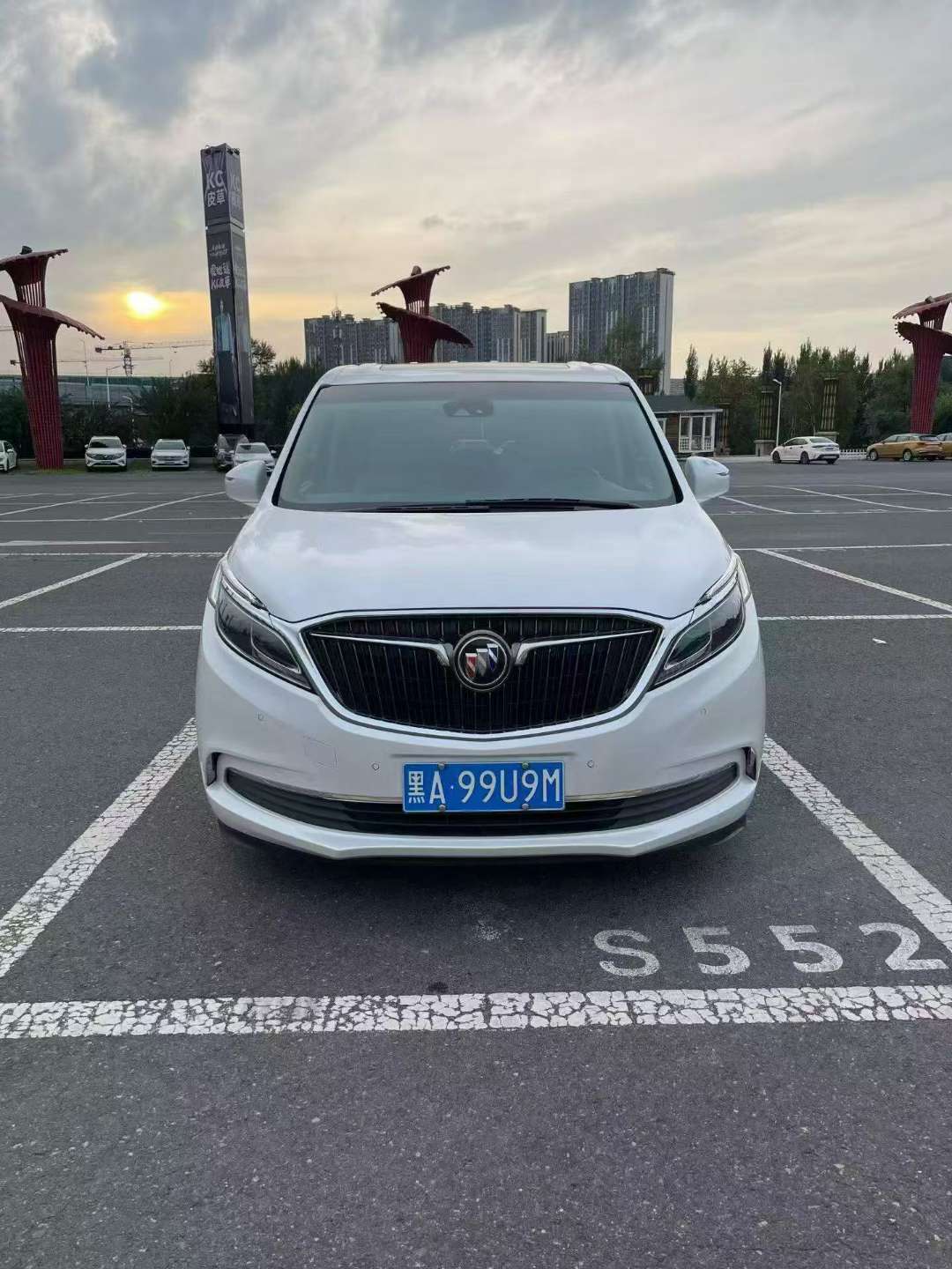 Buick GL8 2017 ES 2.0T Automatic