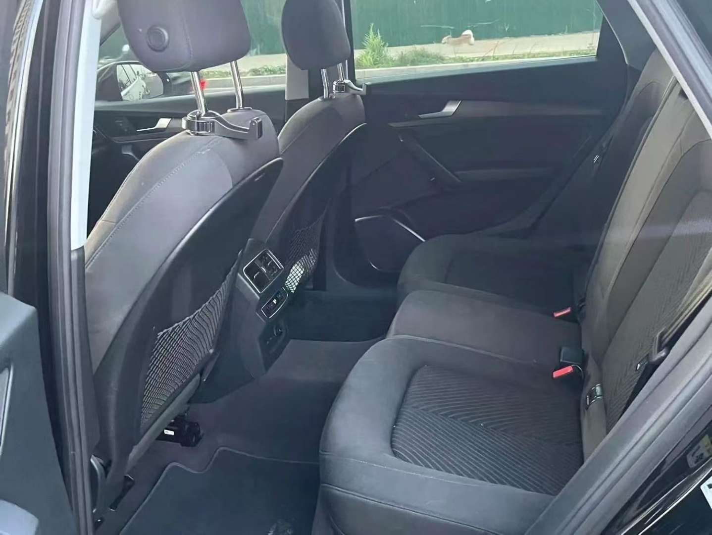 Audi Q5L 2.0T 40 Prestige Progressive 5