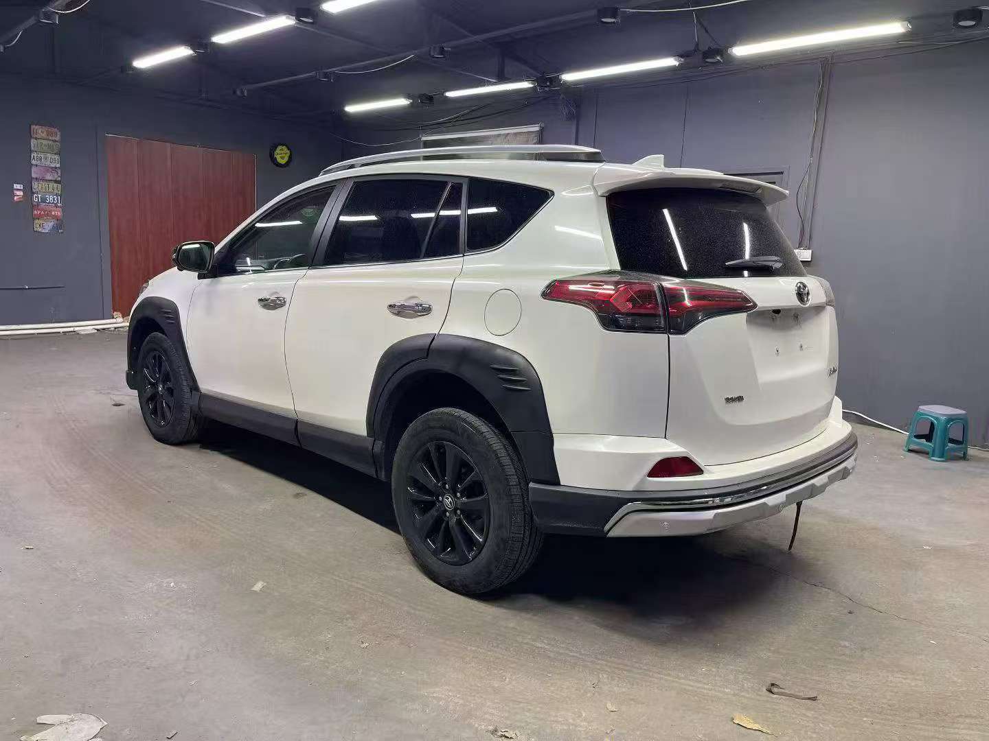 Toyota RAV4 2019 Style X Limited Edition FWD High Trim 2.0L 5