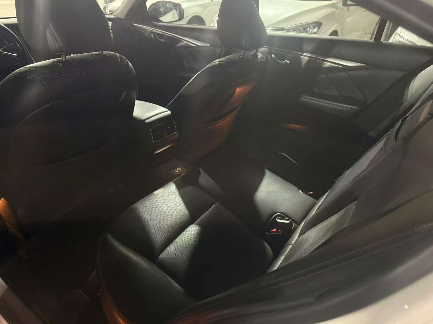 Infiniti Q50L 2.0T Comfort Edition 5