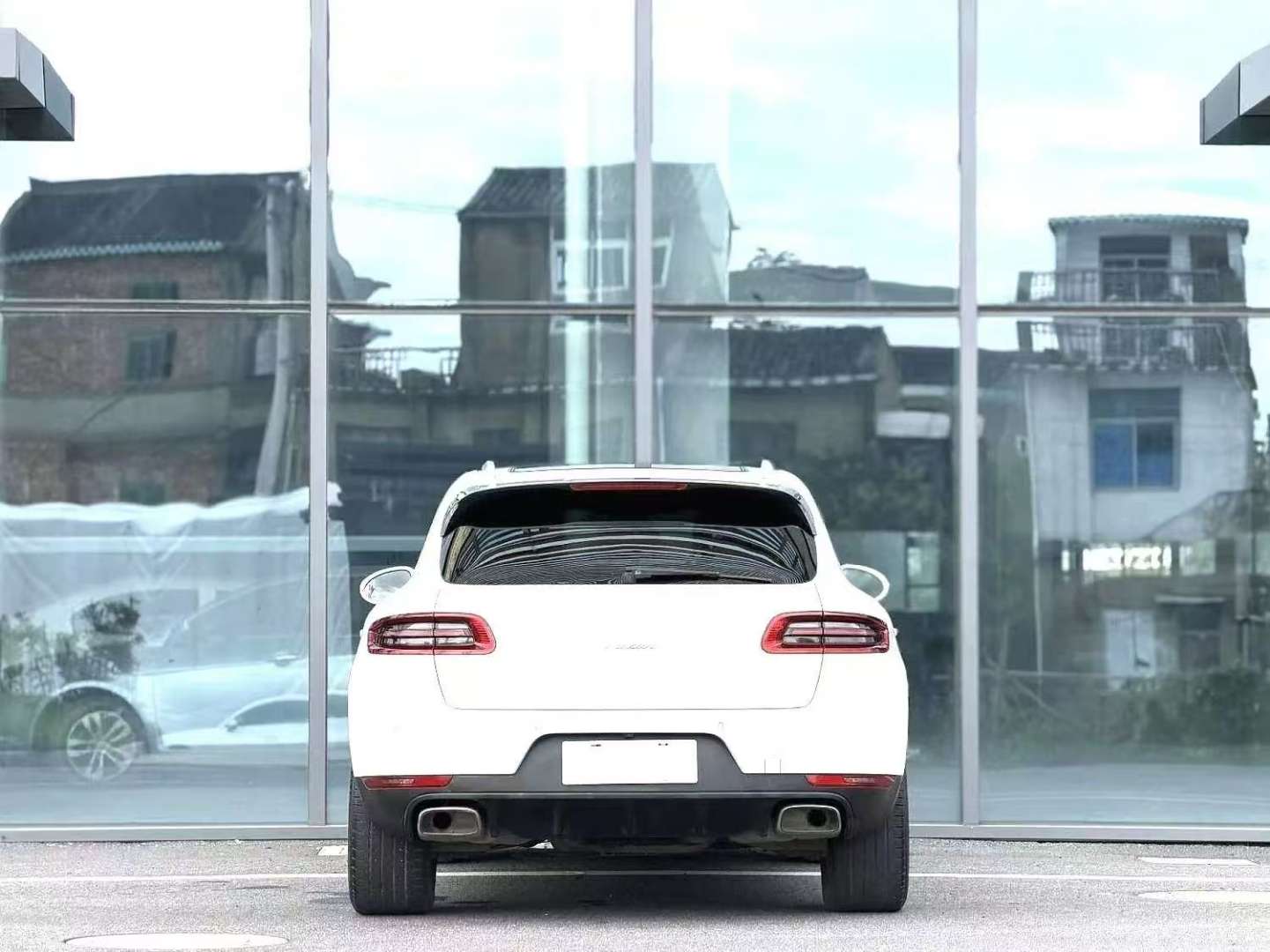 Porsche Macan 2.0T 3