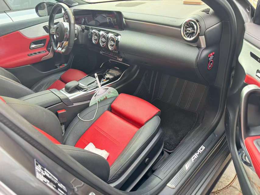 Mercedes-Benz A-Class 2.0T 4MATIC Special Edition 5