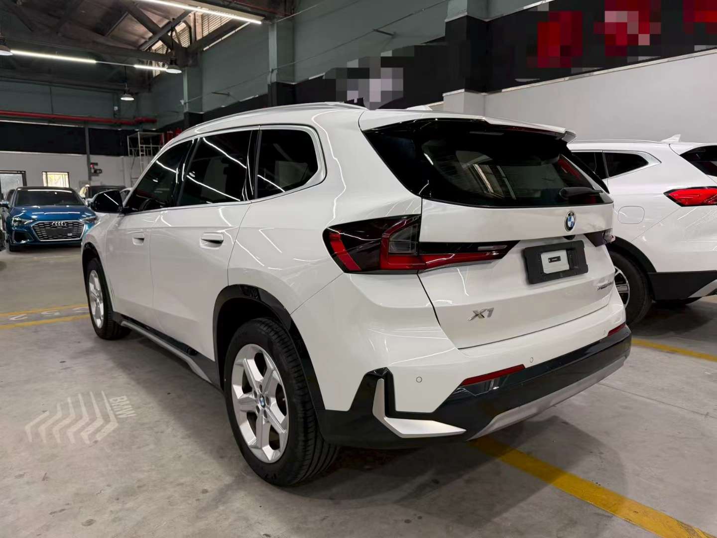 BMW X1 23 sDrive20Li 1.5T X Design Package 9