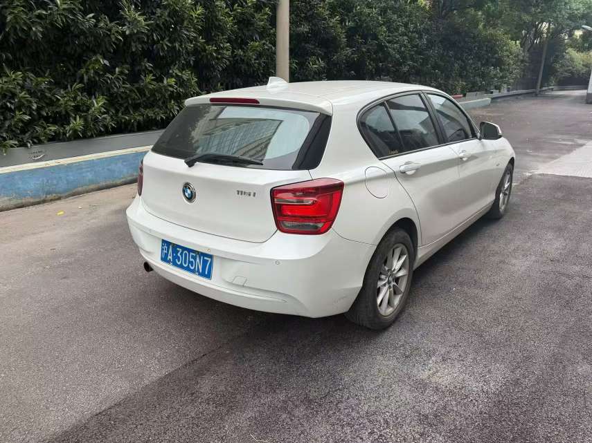 BMW 1 Series 116i 1.6T Urban Edition 9