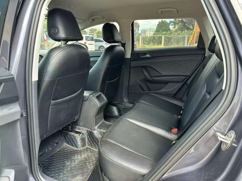 Volkswagen Tharu 1.4T 280 6