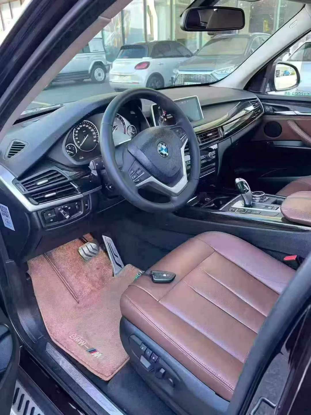 BMW X5 2014 3.0T 7