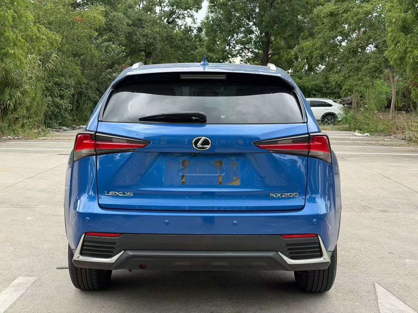 Lexus NX NX200 5
