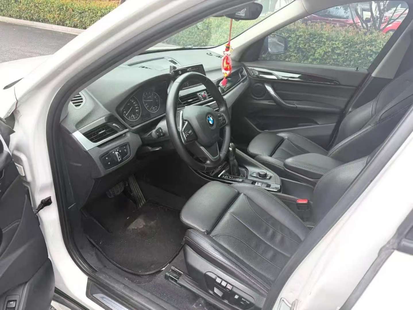 BMW X1 1.5T Premium 7