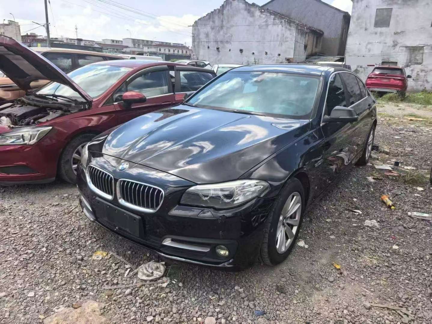 BMW 5 Series 520Li 2.0T Elegant 2