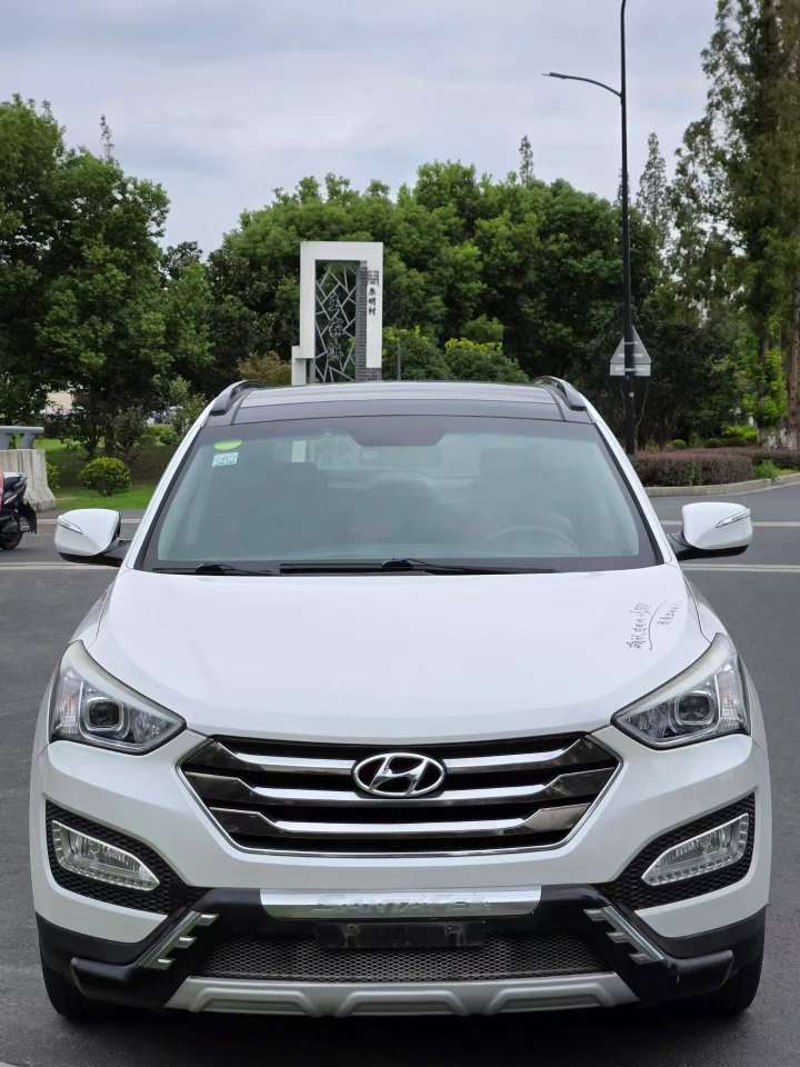 Hyundai Santa Fe 2
