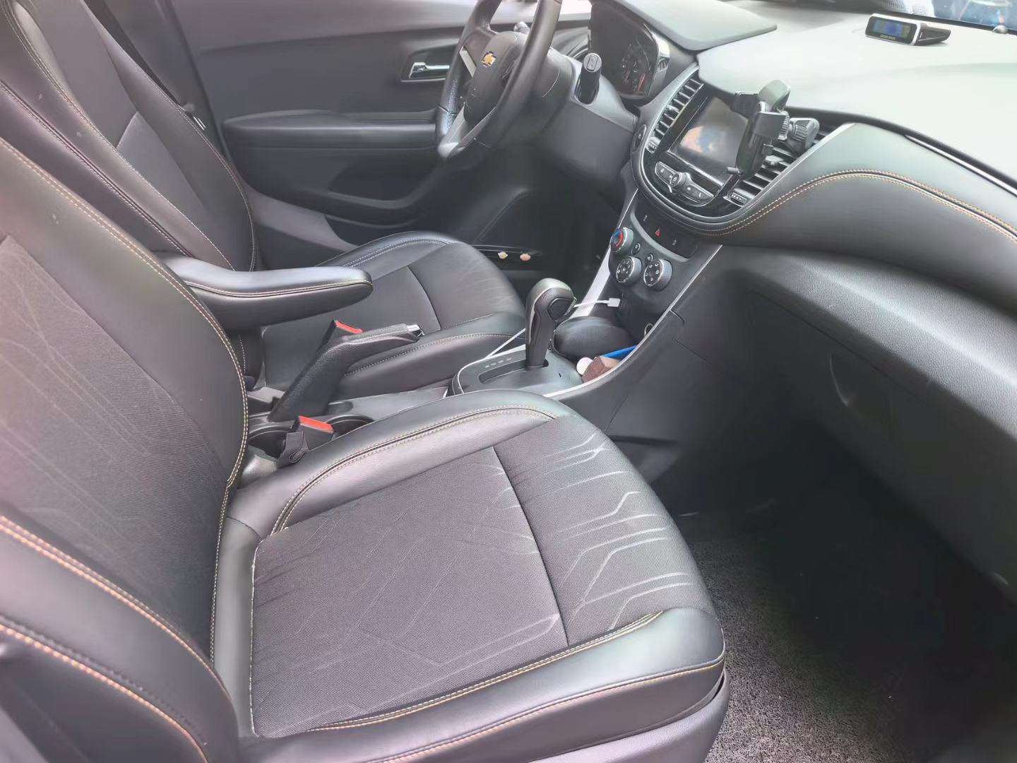 Chevrolet Tracker 1.4T FWD Luxury Edition 4