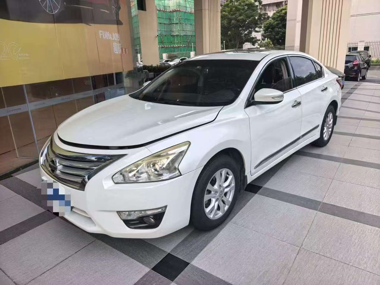 Nissan Teana 2.0 Automatic Sunroof Comfort Edition