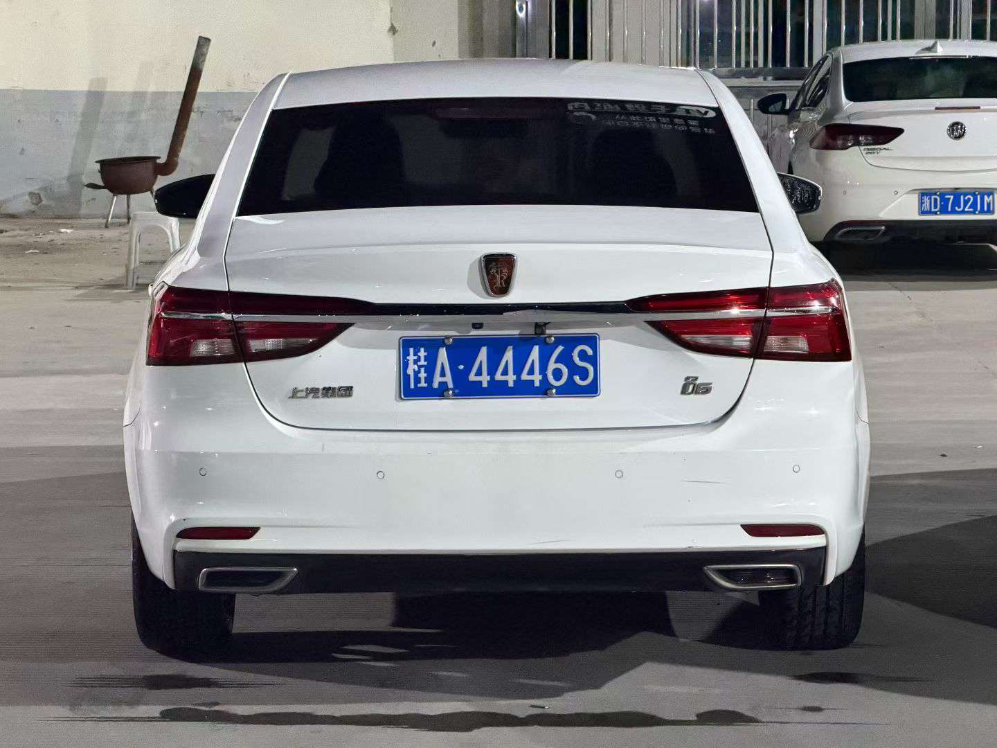 Roewe i6 4