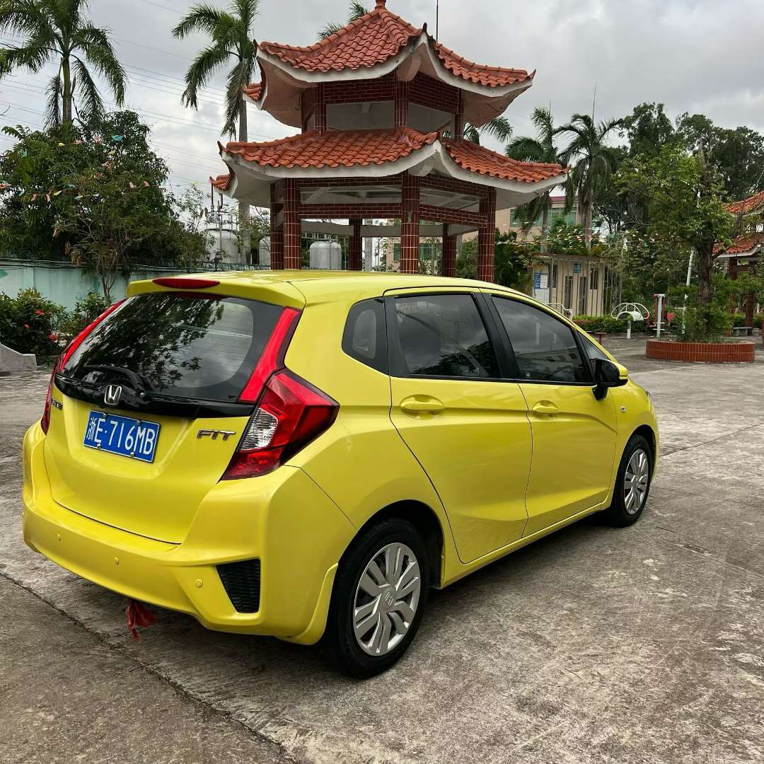 Honda Fit Automatic 1.5L 9