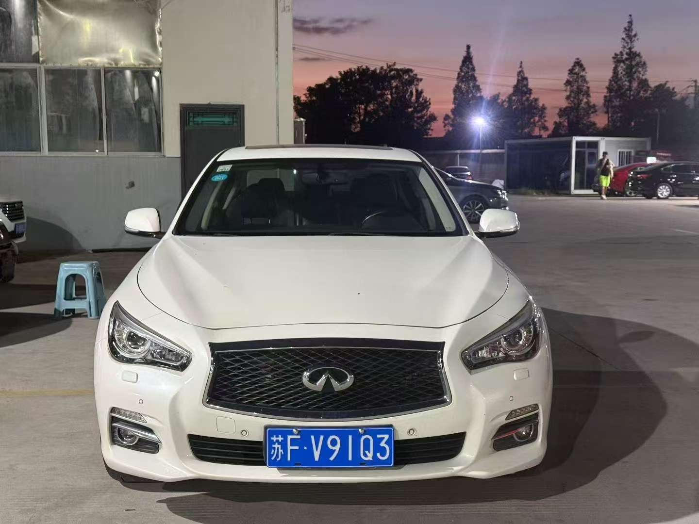 Infiniti Q50L 2.0T Comfort Edition