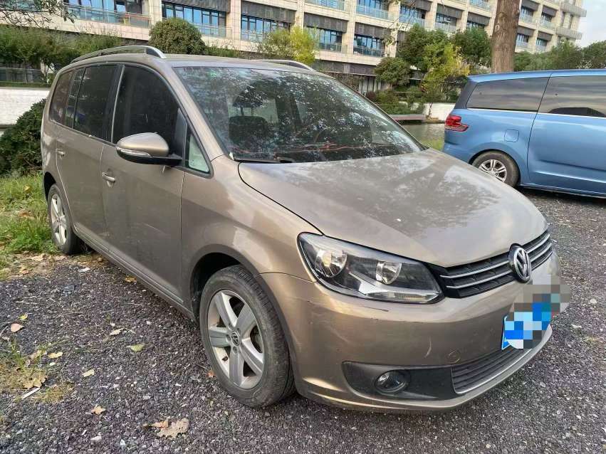 Volkswagen Touran 1.4T Automatic Comfort Edition 2