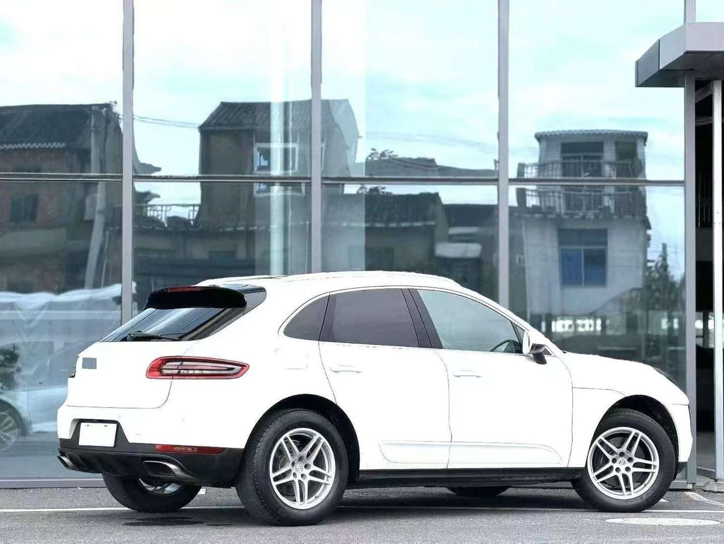 Porsche Macan 2.0T 4