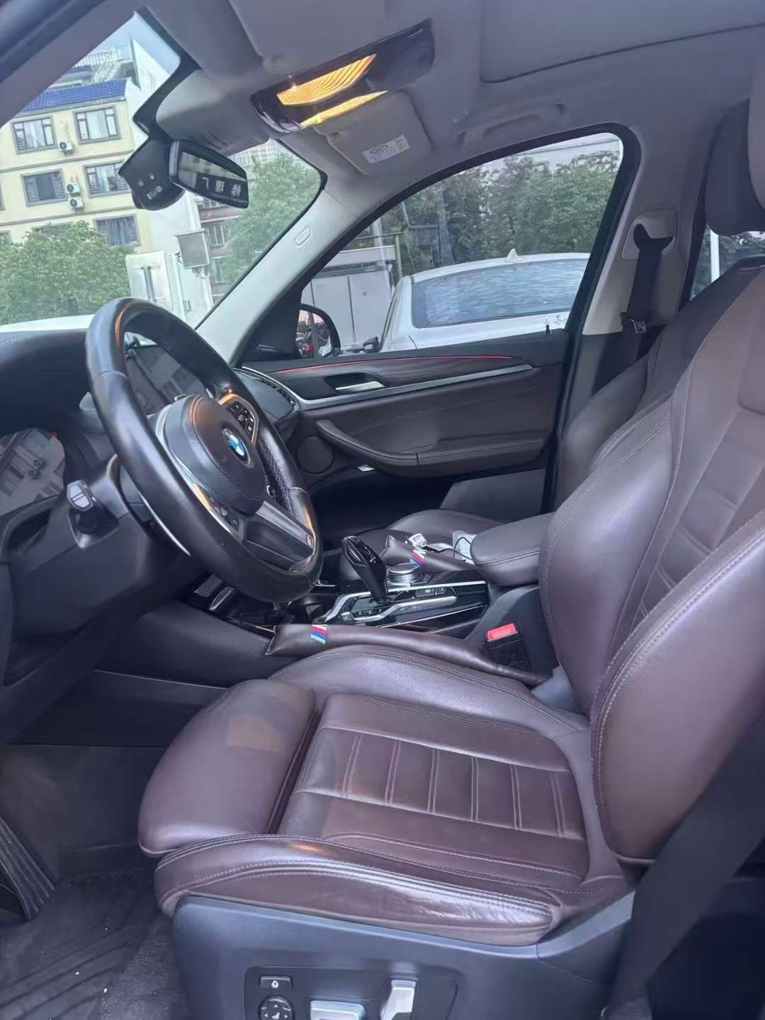 BMW X3 xDrive28i Leading M Sport Package 6