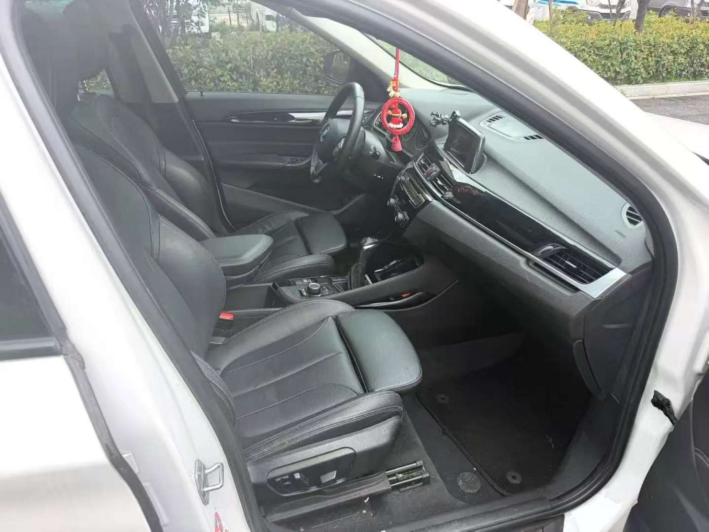 BMW X1 1.5T Premium 8