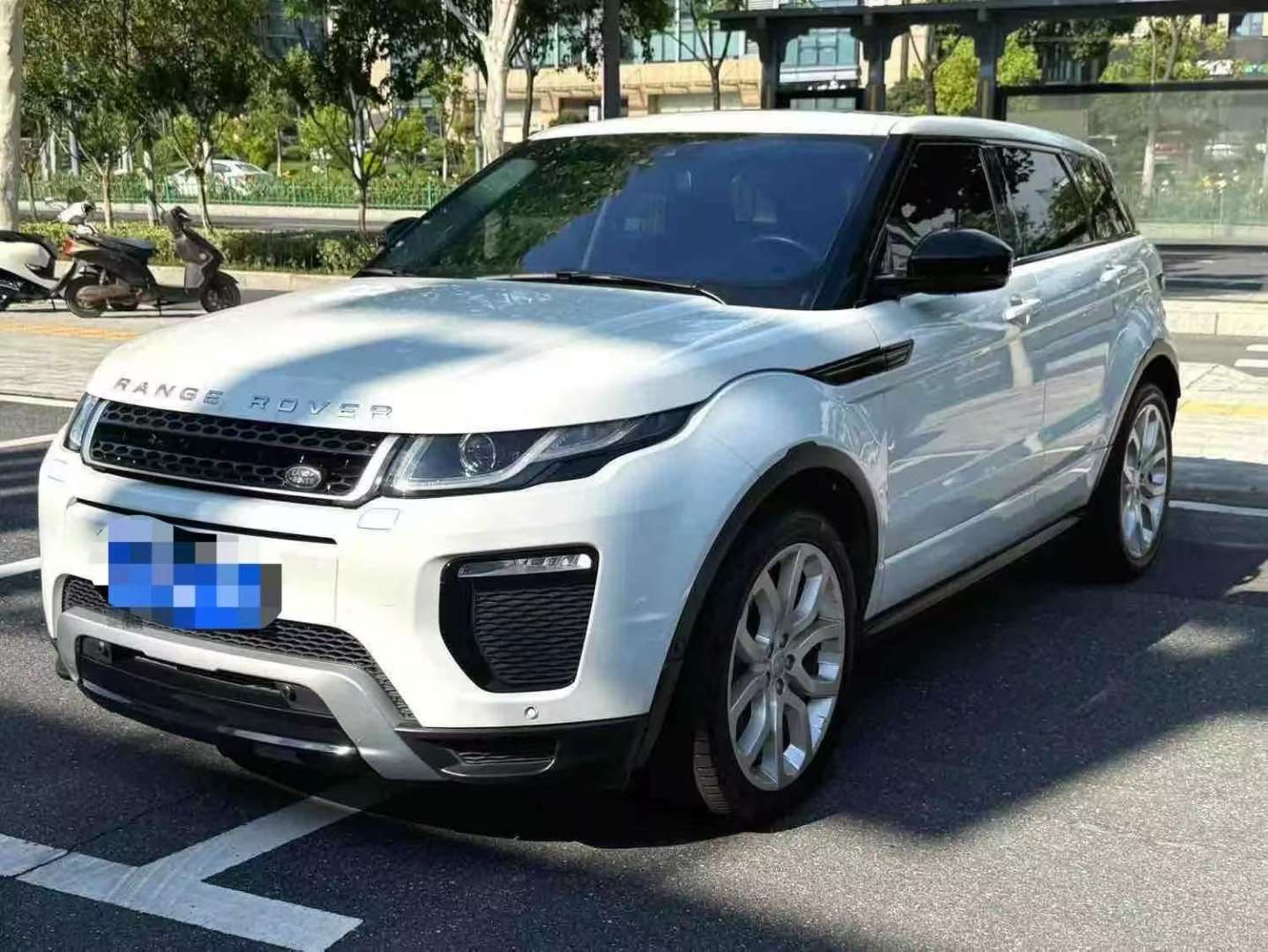 Land Rover Range Rover Evoque 2.0T 260PS SE