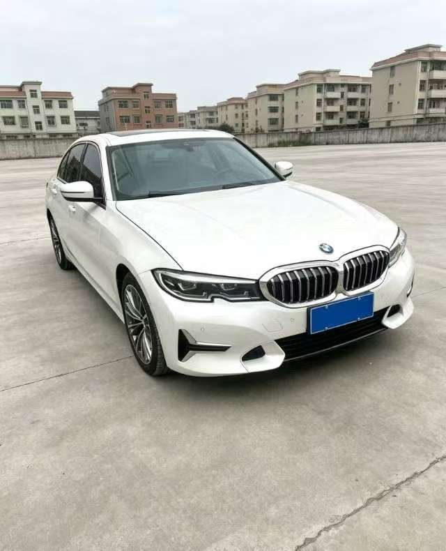 BMW 3 Series 2.0T First Edition 2
