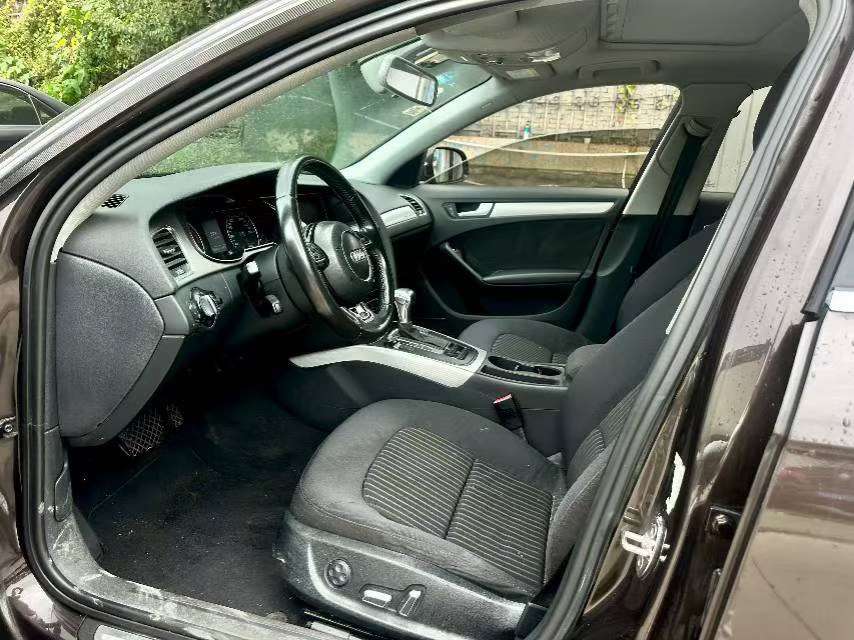 Audi A4L 2015 45 TFSI 4WD 2.0T Sport 5