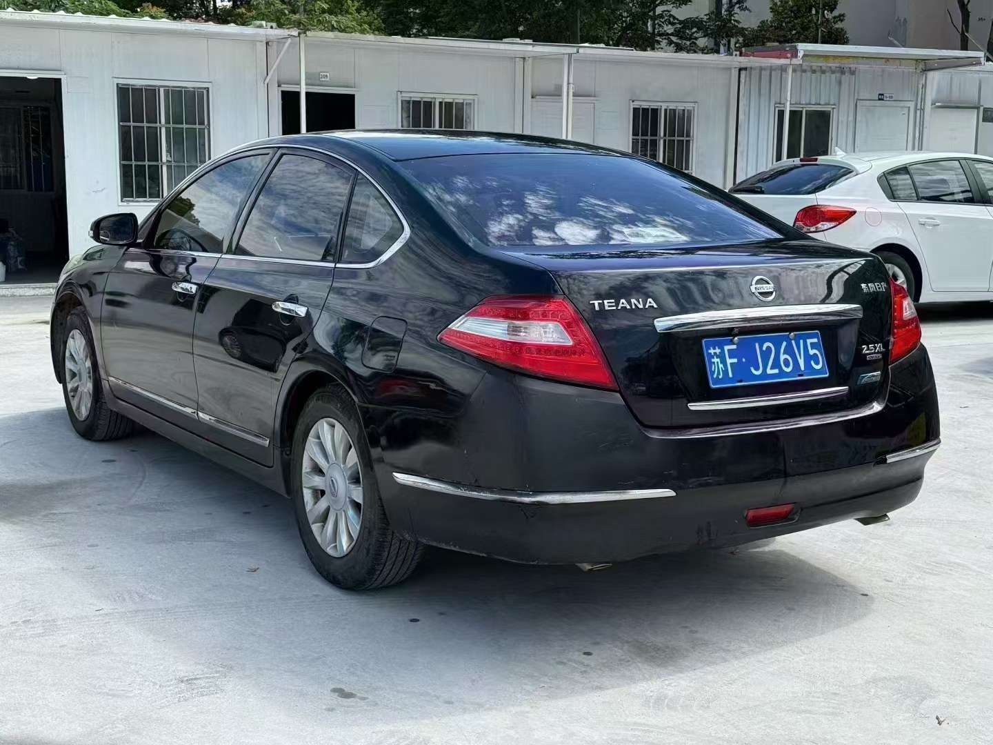 Nissan Teana 2.5 Automatic Sunroof 6