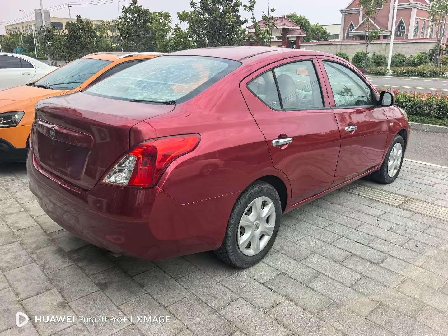Nissan Sunny 2