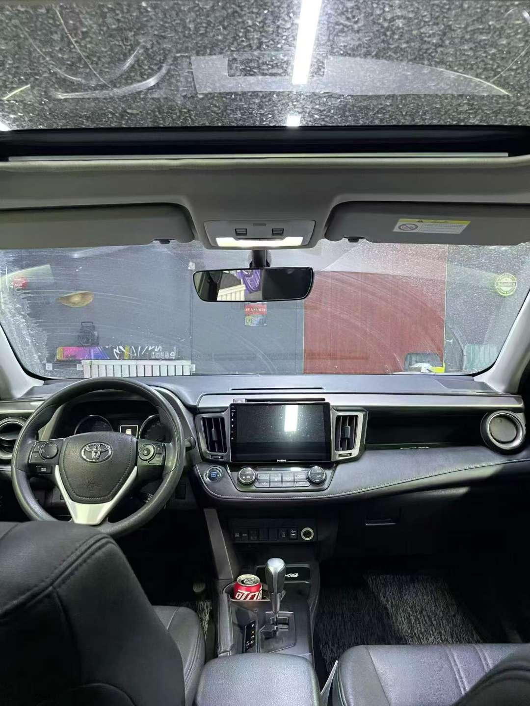Toyota RAV4 2019 Style X Limited Edition FWD High Trim 2.0L 8