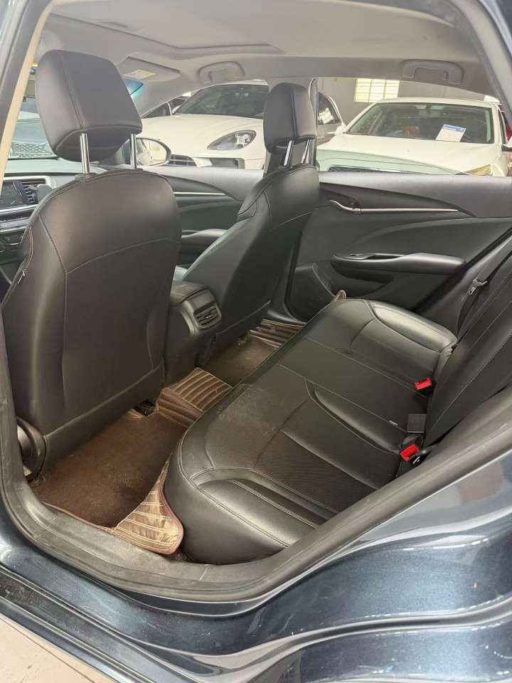 Buick Excelle 4