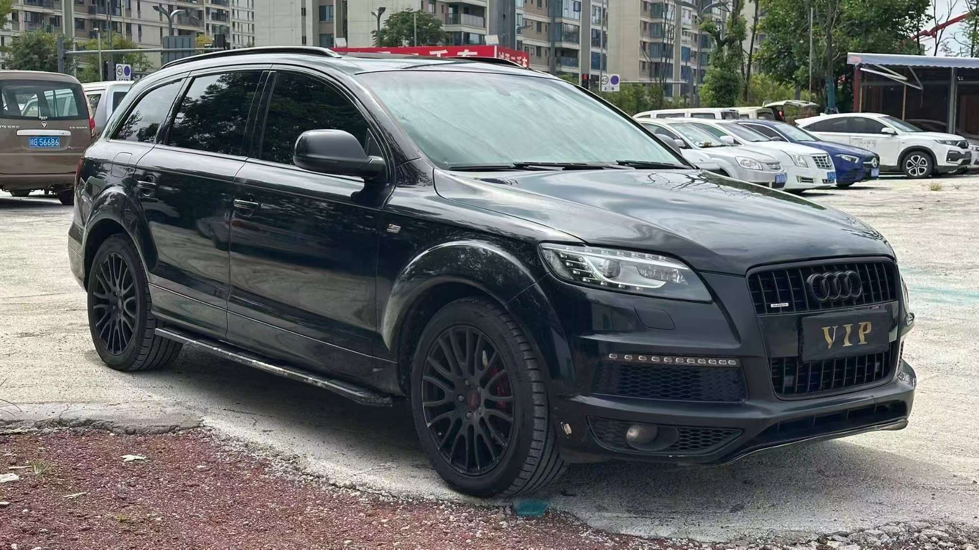 Audi Q7 3.0T AWD Sport Edition 7 Seats 2