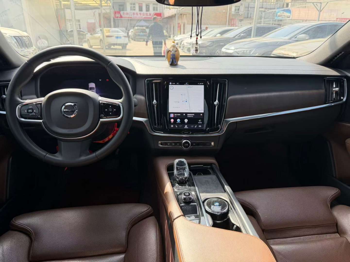 Volvo S90 2.0T 6