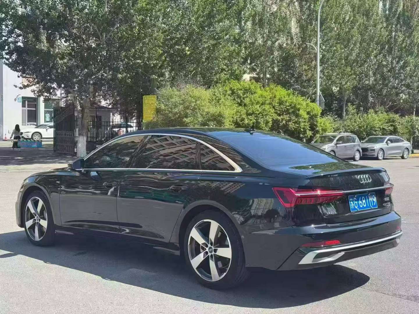 Audi A6L 2023 45 Quattro 5