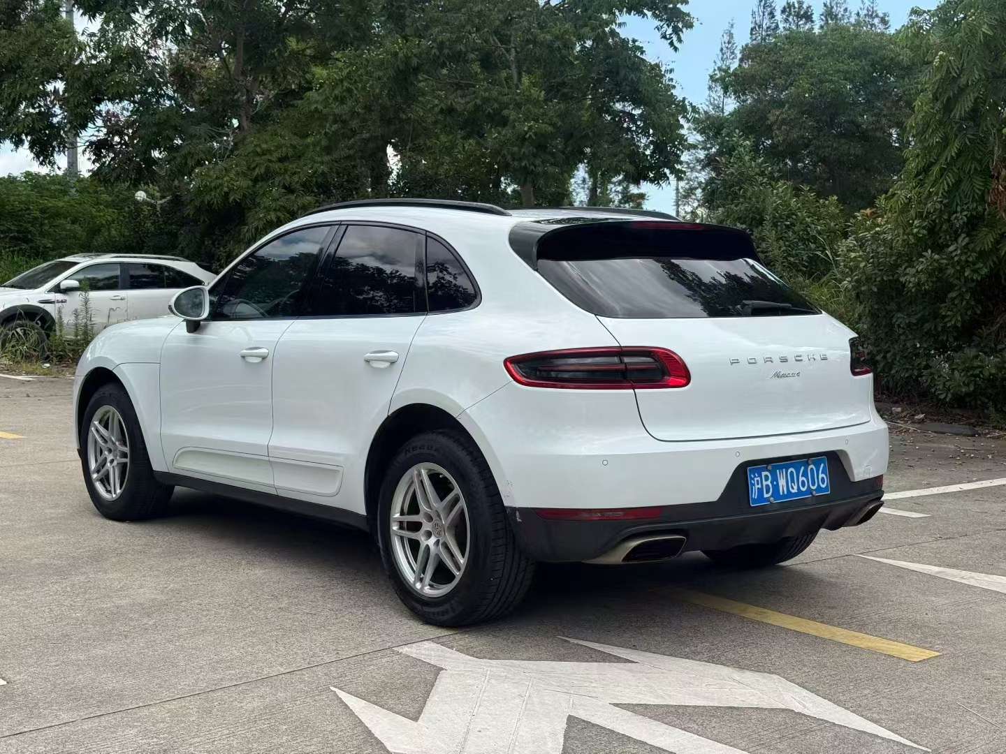 Porsche Macan 6