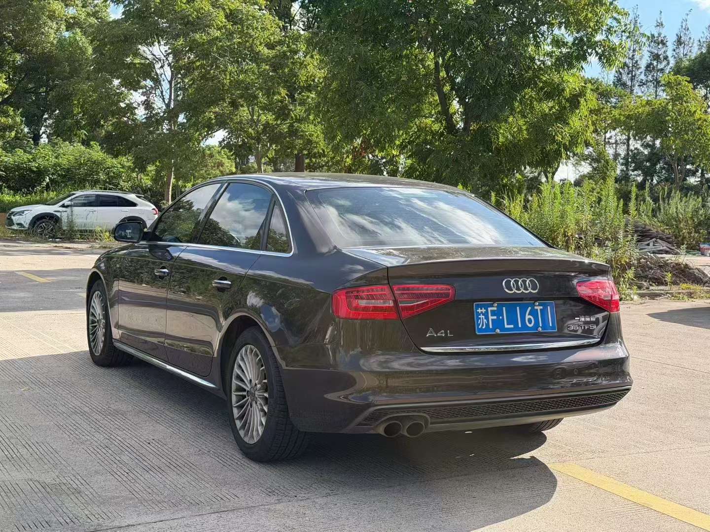 Audi A4L Classic Comfort 2.0T 6