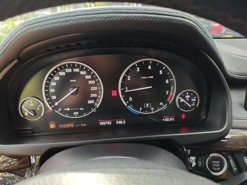 BMW X6 2017 2.0T xDrive28i 8
