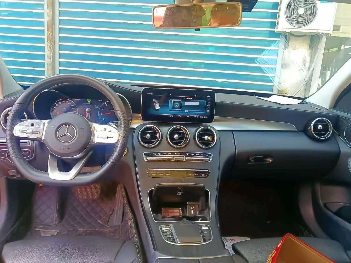 Mercedes-Benz C-Class 6