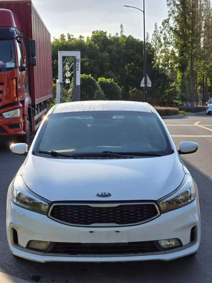 Kia K3 2