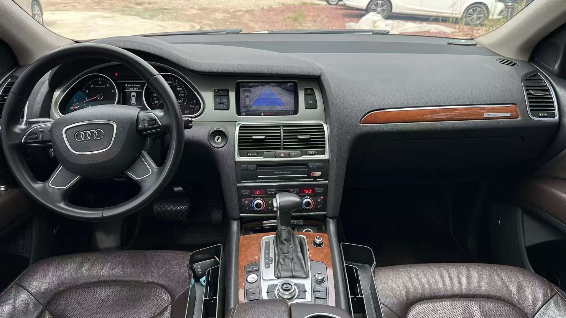 Audi Q7 3.0T AWD Sport Edition 7 Seats 5