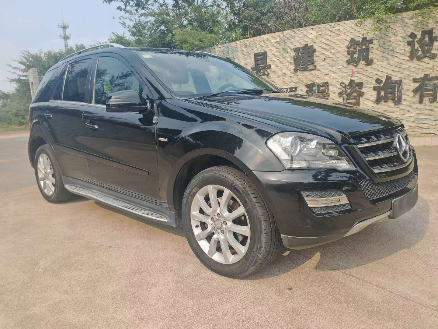 Mercedes-Benz ML 2011 ML350 4MATIC Luxury 2