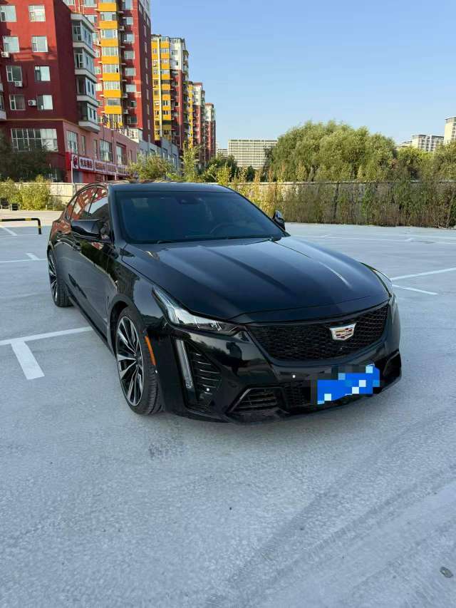Cadillac CT5 Facelift Platinum Sport 2