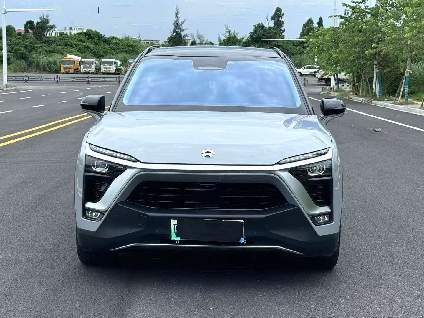 NIO ES8 Standard Edition 6 Seats