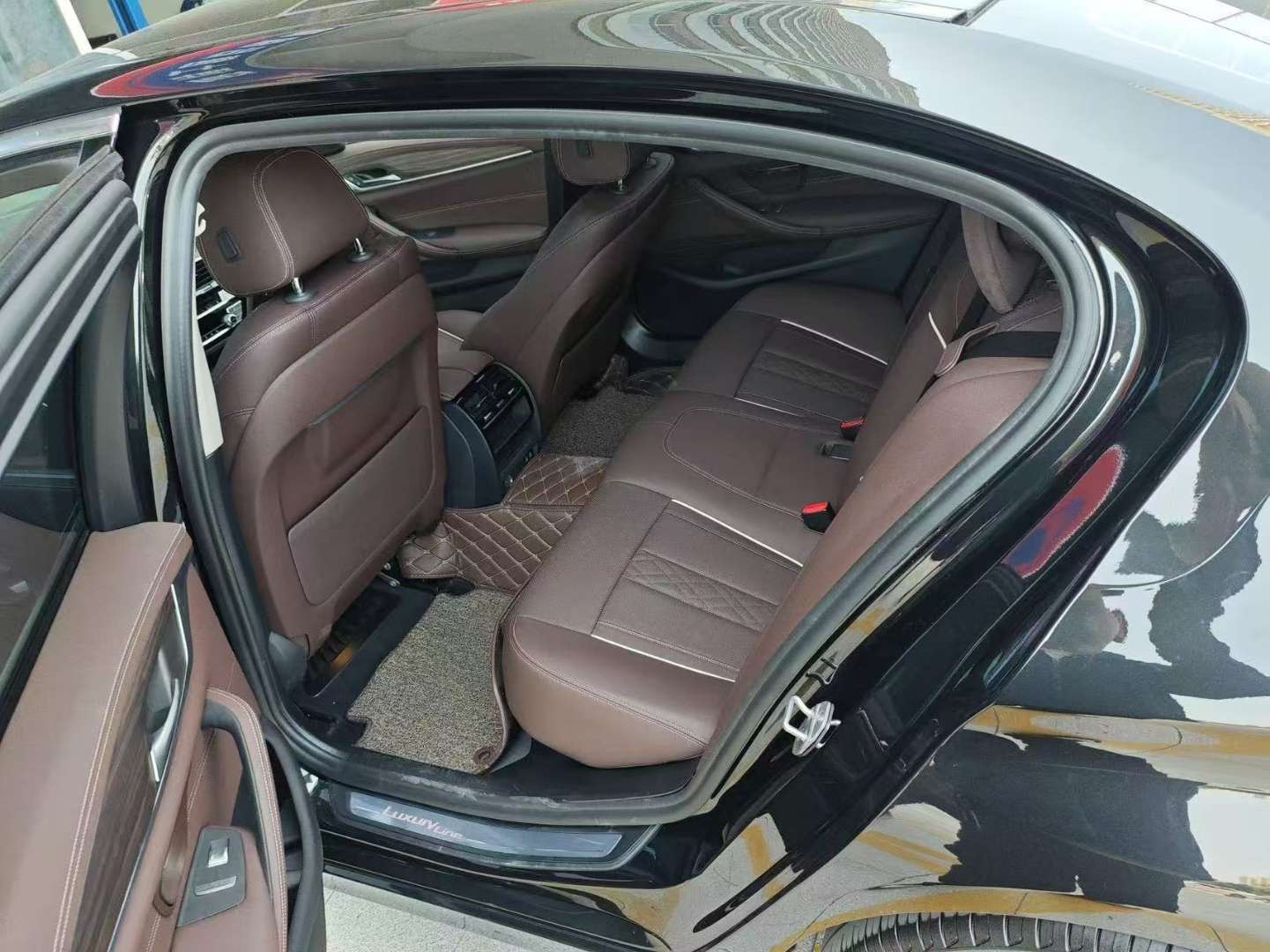BMW 5 Series 530Li Leading Luxury Package 2.0T 6
