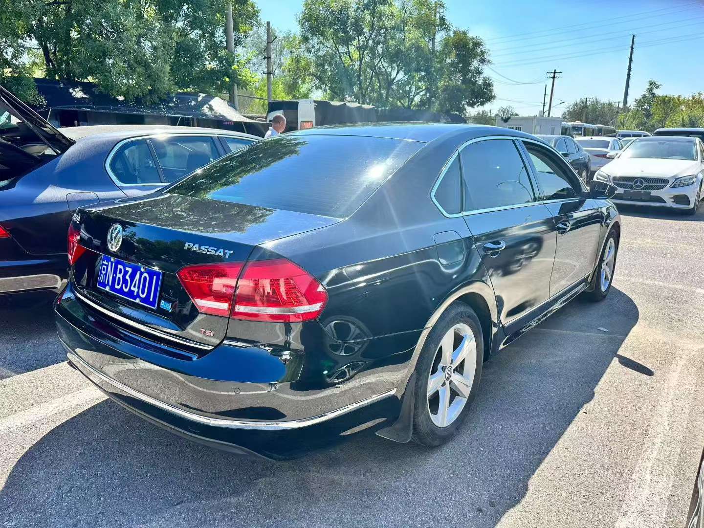 Volkswagen Passat 2.0T High Trim 5