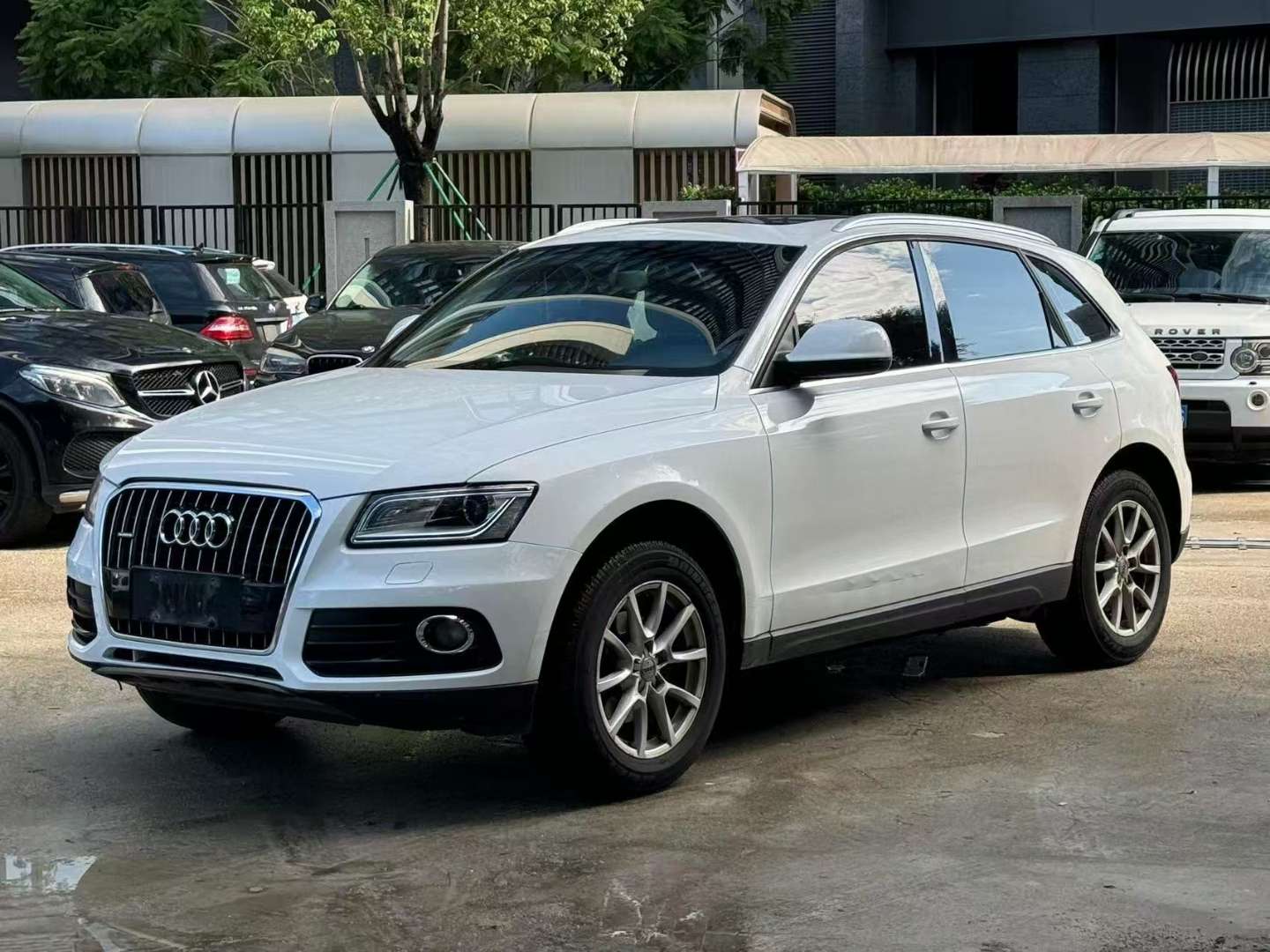 Audi Q5 2.0T Advance Edition