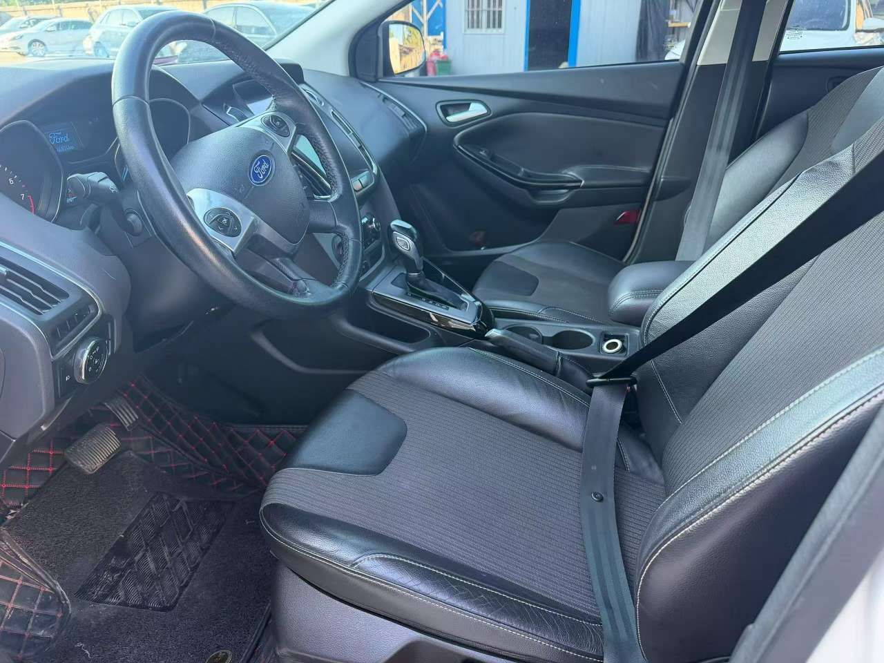 Ford Focus Automatic 6