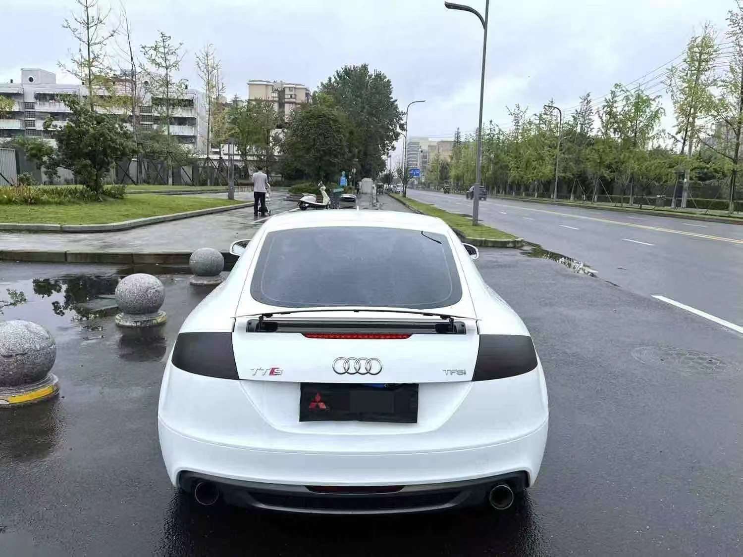 Audi TT 4