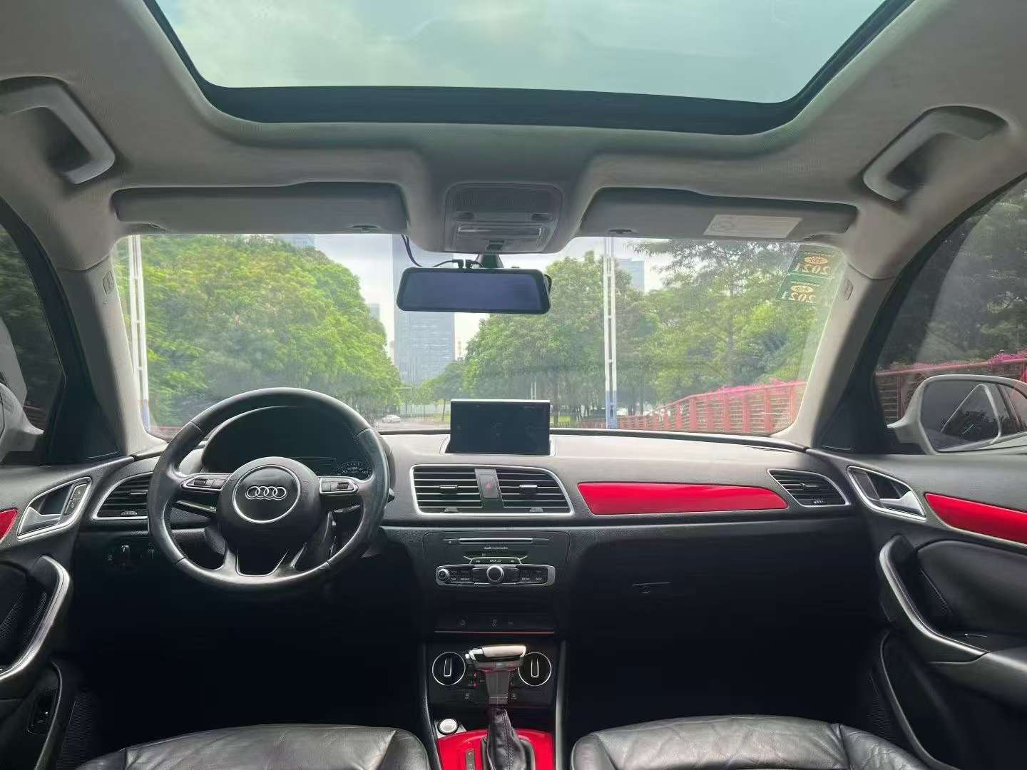 Audi Q3 TFSI Style Edition 1.4T 6